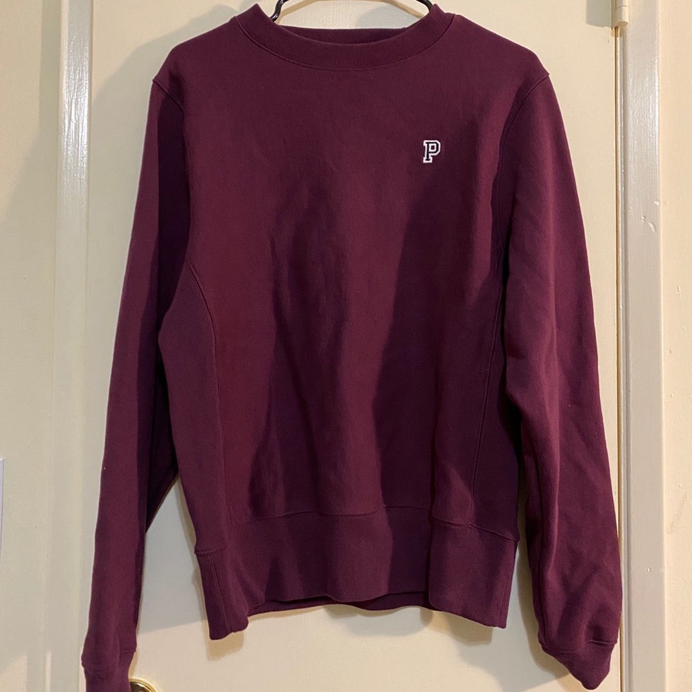VS Pink crewneck sweater in burgundy
